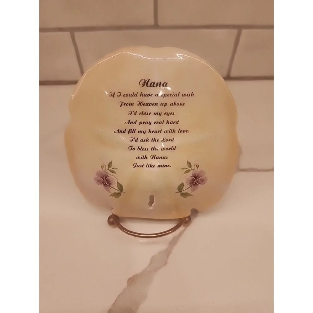 Vintage‎ Sand Dollar Shell Nana Grandma Music Box Plays 